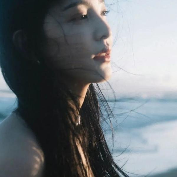 小胸维妮的幸福旅程